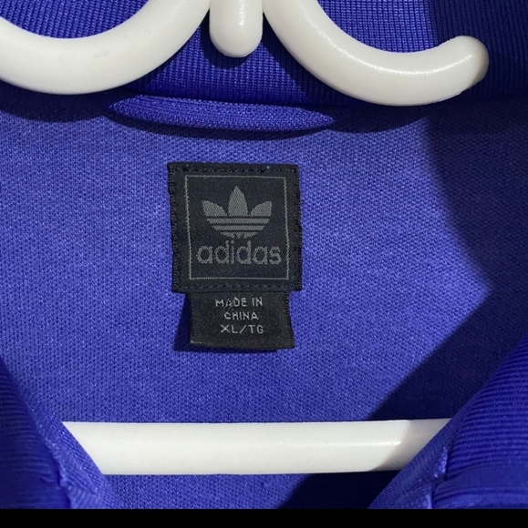 Real madrid full zipp sweater size xl - Picture 4 of 5